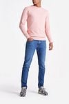 King Essentials The George Sweater Roze Model / Voorkant