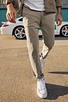 Mac Jeans Driver Pants Brown Model / Voorkant
