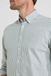 McGregor Shirt Poplin Stripes Sage Green Model / Detail