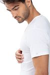 Mey Noblesse V-neck T-shirt White Model / Detail