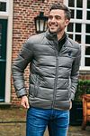 Model / Voorkant met Bram