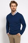 Suitable Merino Pullover V-Neck Indigo Blue Model / Voorkant