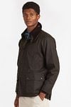 Barbour Classic Bedale Wax Jacket Olive Green Model / Voorkant