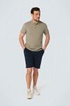 No Excess Poloshirt Army Grün Model / Voorkant