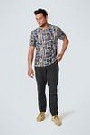 No Excess T-Shirt Druck Blau Model / Voorkant