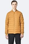 Rains Trekker Bomber Khaki Model / Voorkant