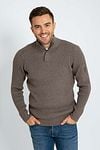 Suitable Mou Half Zip Pullover Taupe Model / Voorkant with Bram