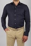 Suitable Shirt Linen Navy Model / Voorkant