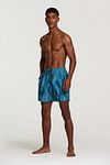Shiwi Swimshorts Leaves Blue Model / Zijkant