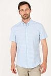 Suitable Short Sleeve Shirt Print Blue Model / Voorkant with Emiel