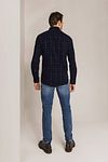 State Of Art Shirt Fine Corduroy Checks Navy Model / Achterkant
