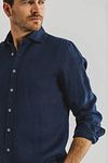 State Of Art Shirt Linen Navy Model / Detail