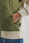 State Of Art Sweatvest Green Model / Detail