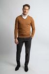 Steppin' Out Pullover Cotton Cashmere V-Neck Camel Model / Voorkant