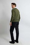 Steppin' Out Pullover Cotton Cashmere V-Neck Olive Green Model / Achterkant