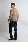 Steppin' Out Pullover V-Neck Merino Wool Taupe Model / Achterkant