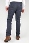Suitable Chino Dunkelblau Dante  Model / Achterkant