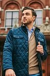 Suitable Step Jacket Navy Model / Sfeerbeeld