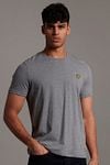 Lyle and Scott T-shirt Grijs Model / Voorkant