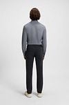 BOSS Delaware Trousers Navy Model / Achterkant