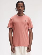 Fred Perry M1588 Twin Tipped T Shirt Pink