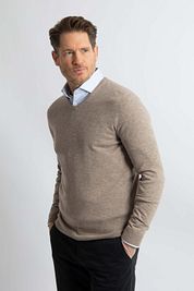 Steppin' Out Pullover V-Neck Merino Wool Light Brown