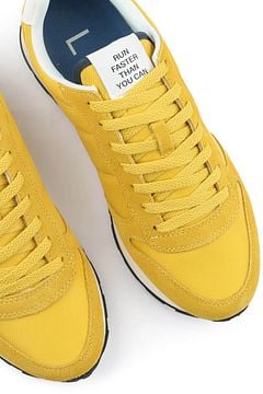 スニーカー SUN 68 Men Sneakers BZ35101 23 Yellow Sun68 Sneakers Tom Solid Giallo Z35101-23 order online
