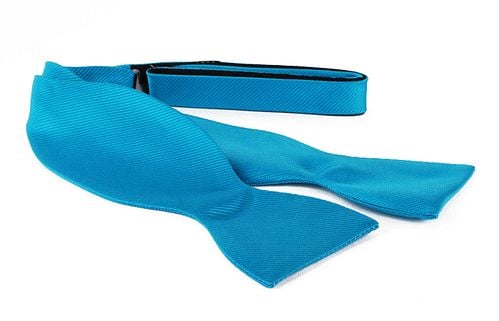 Self Tie Bow Tie Turquoise F24 Product