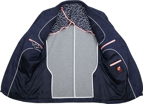 Product / Detail