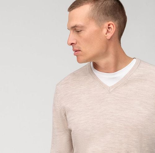 Olymp Casual Pullover Wool Beige Model / Voorkant