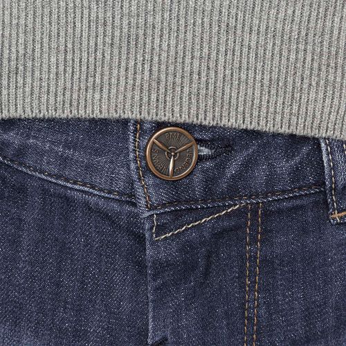Product / Detail