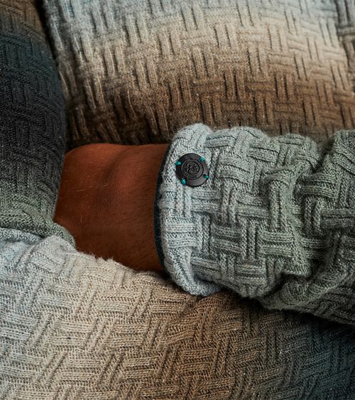 Cast Iron Sweater Stripes Multicolour Model / Detail