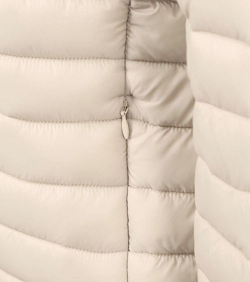 Product / Detail