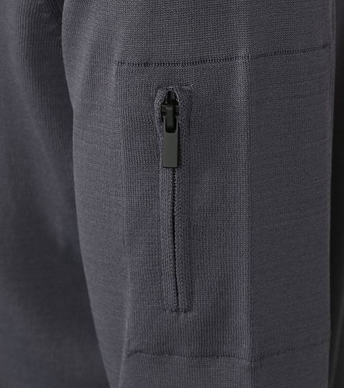 Product / Detail