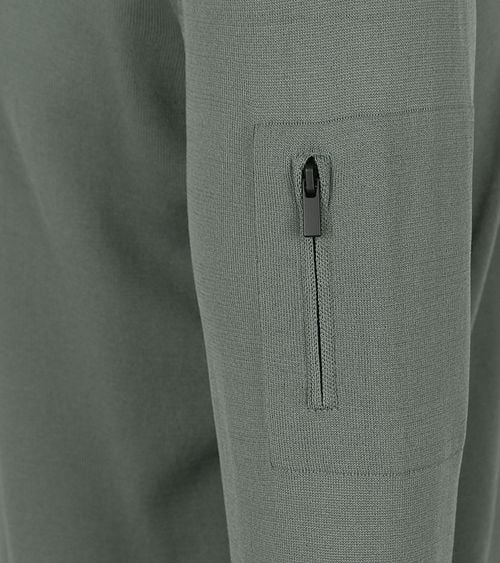 Product / Detail