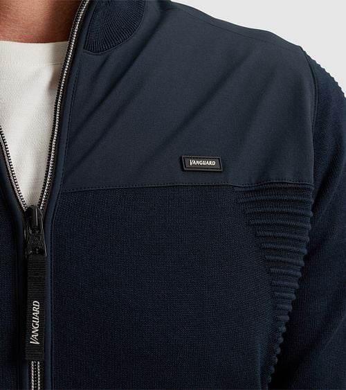 Product / Detail