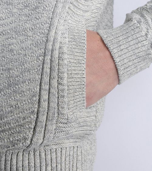 Model / Detail