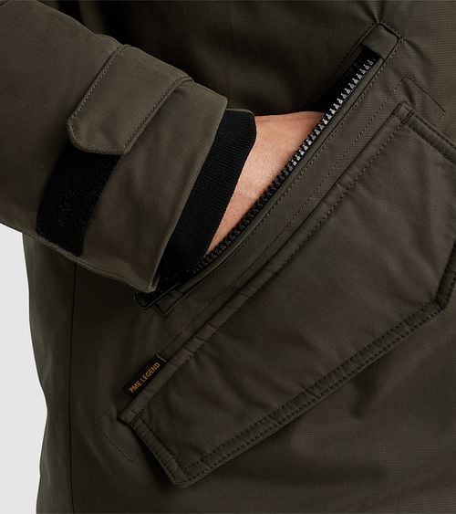 Model / Detail