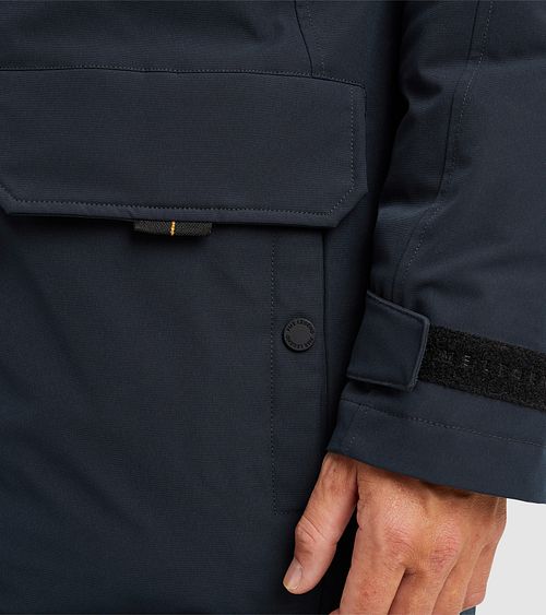Model / Detail