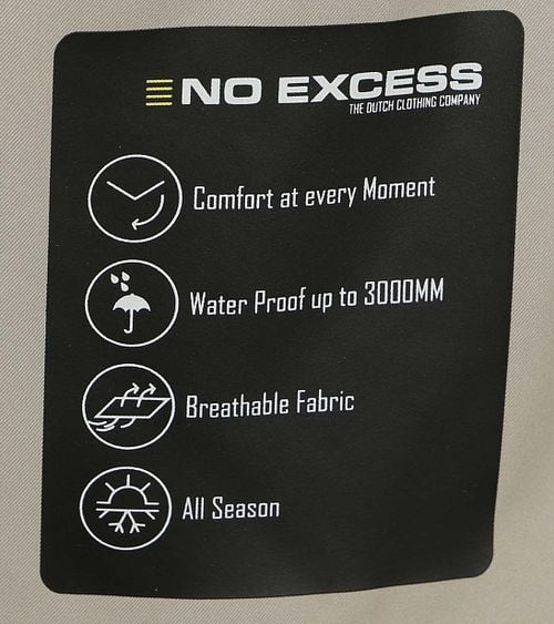 No Excess Jas Half lang met Capuchon Beige Model / Detail