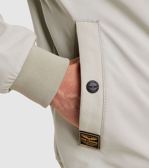 PME Legend Jacke Skyglider Greige Model / Detail