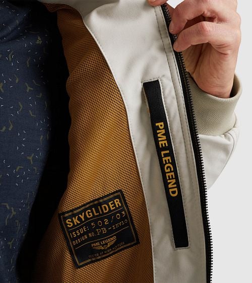 PME Legend Jacke Skyglider Greige Model / Detail