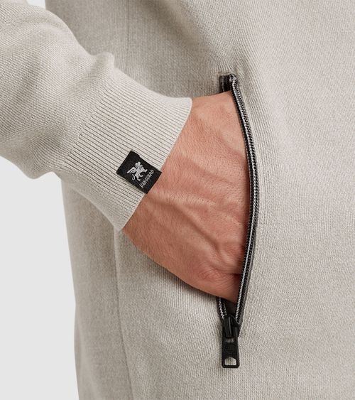 Vanguard Cardigan Cotton Modal Blend Beige Model / Detail