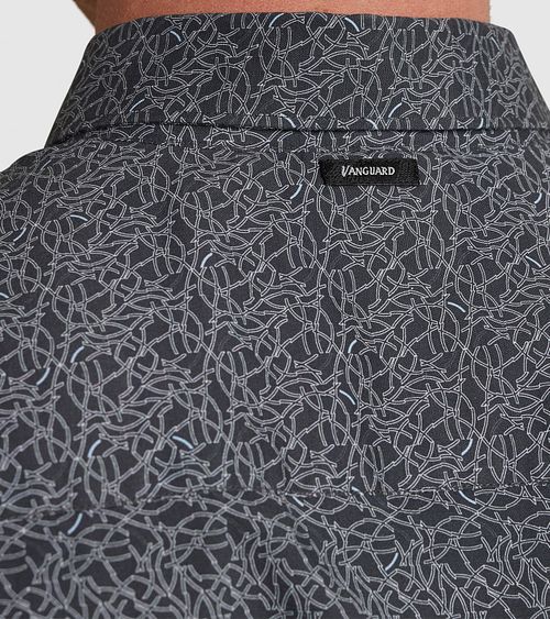Vanguard Shirt Print Anthracite Model / Detail
