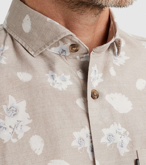 Vanguard Short Sleeve Shirt Linen Beige Model / Detail
