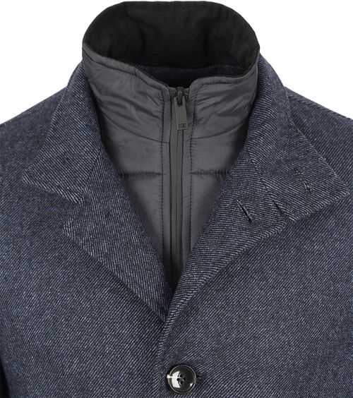Product / Detail