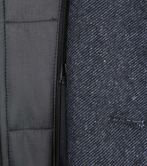 Product / Detail