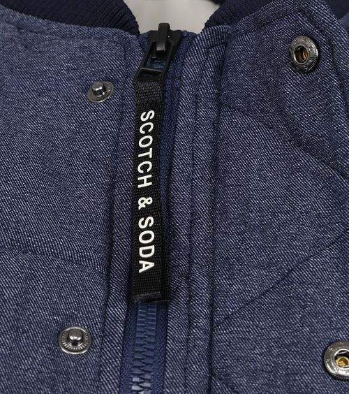 Product / Detail