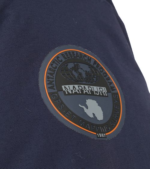 Product / Detail
