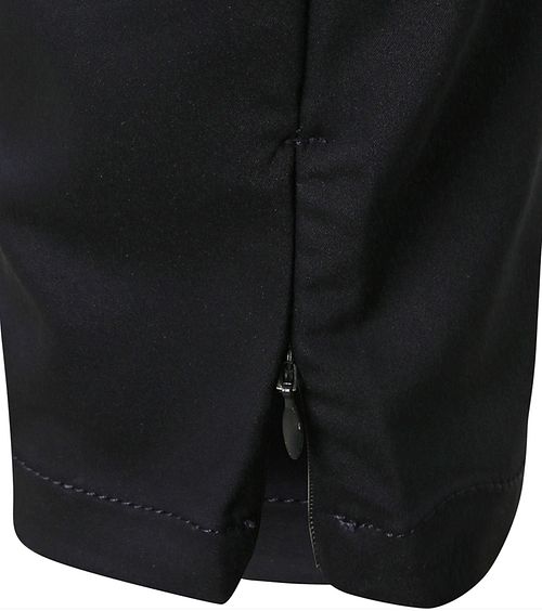 Product / Detail